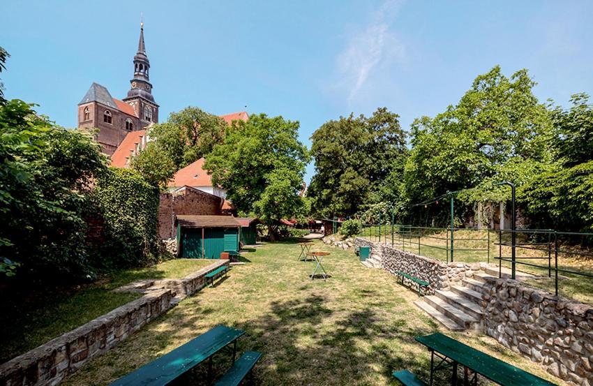 Schulzens Brauerei & Hotel Tangermünde Eksteriør billede